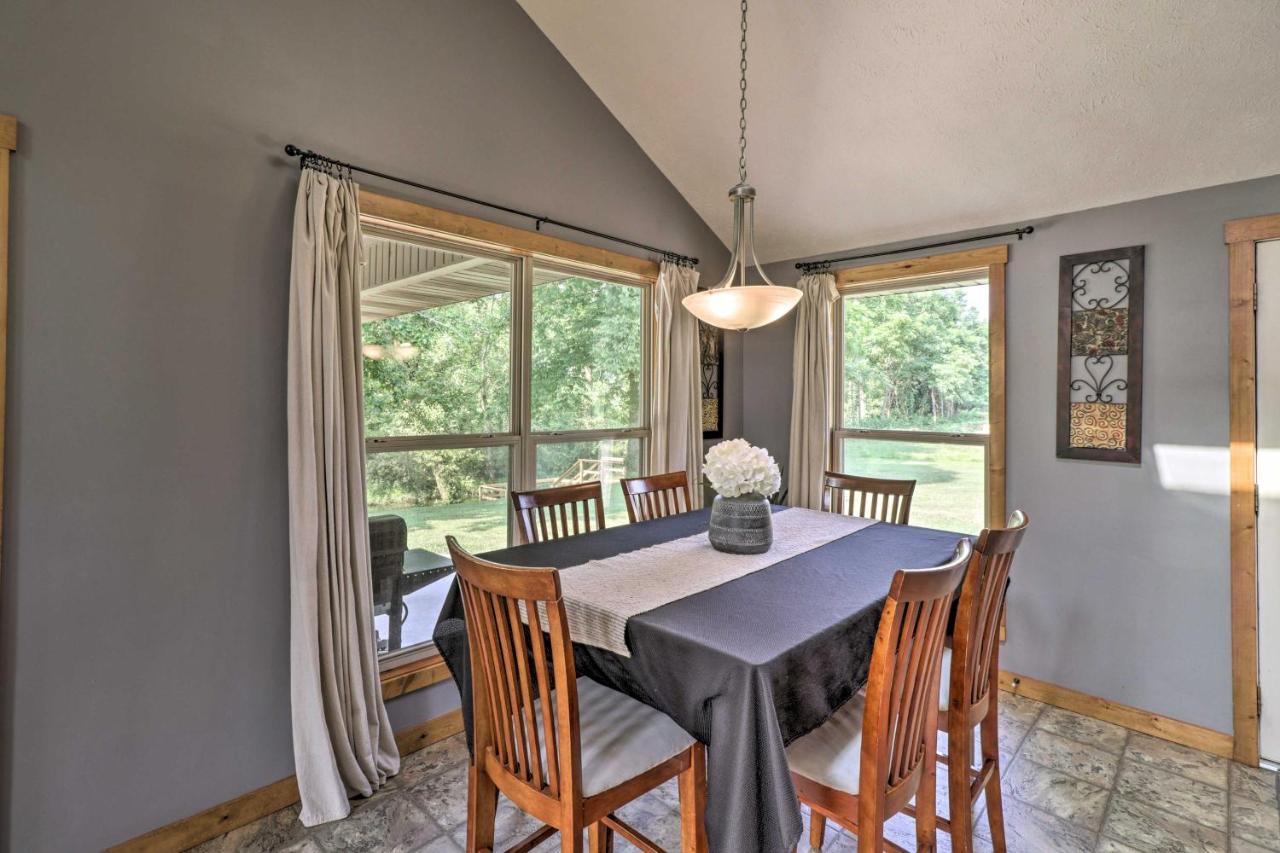 Mountain Home Cottage With Deck On White River! Gassville Eksteriør billede