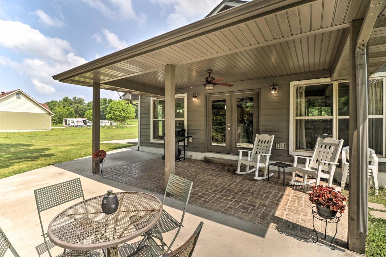 Mountain Home Cottage With Deck On White River! Gassville Eksteriør billede